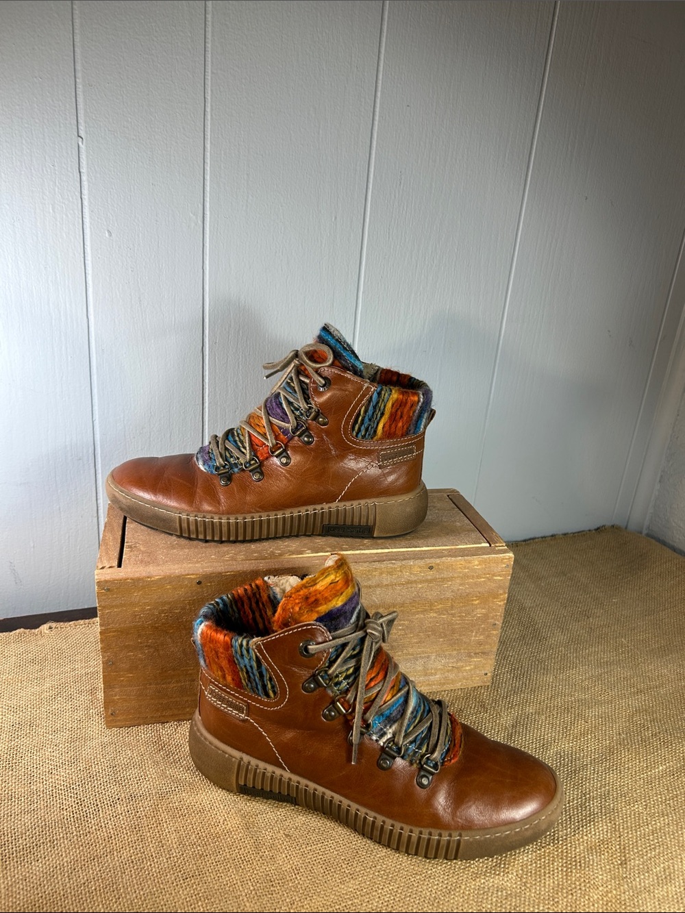 Josef Seibel Brown Leather Ankle Boots with Multicolor Knit Cuffs - Picture 3 of 10